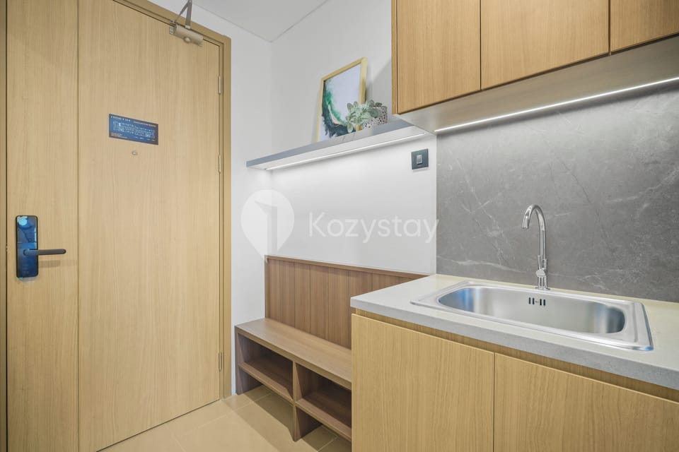 Apartment, 1 Bedroom, City View | Private kitchen | Full-size fridge, microwave, stovetop, rice cooker