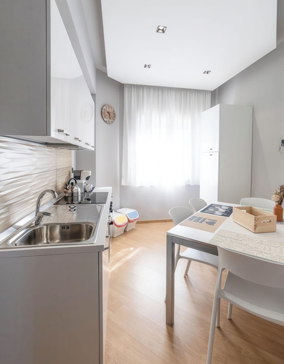 Condo, Balcony, City View | Private kitchen | Electric kettle