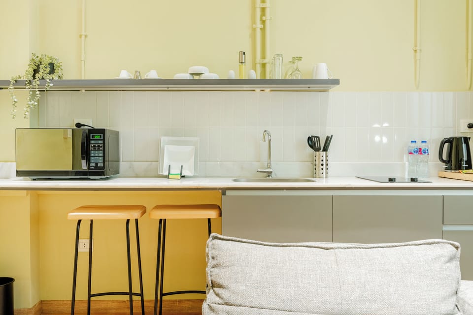 Apartment, 2 Bedrooms, Balcony, City View | Private kitchen | Mini-fridge