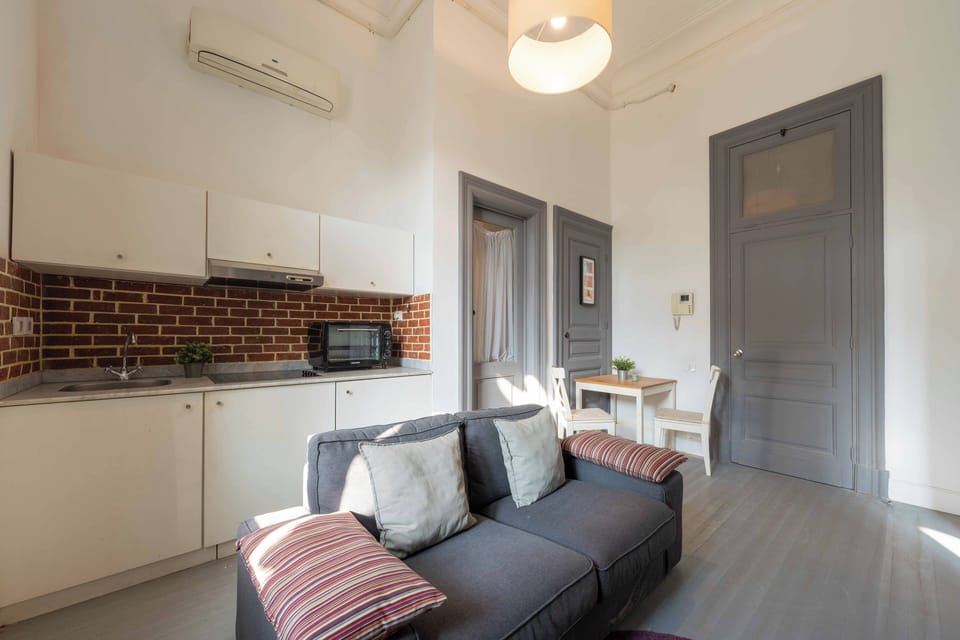 Apartment, 1 Bedroom, Sea View | Free WiFi, bed sheets