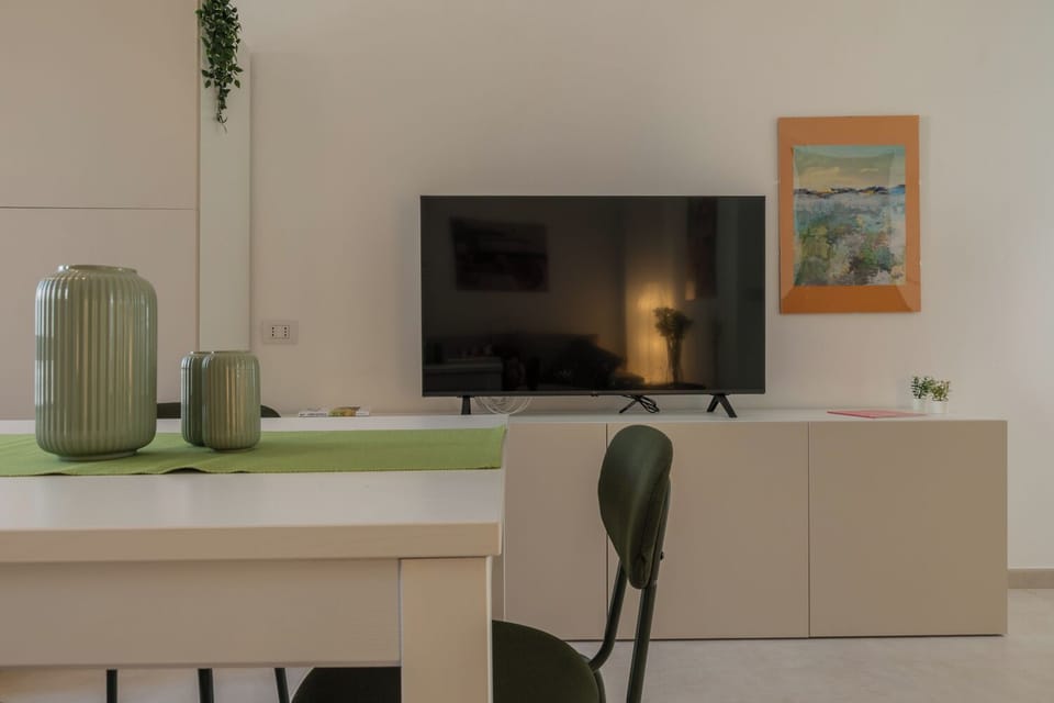Basic Apartment, Balcony | Dining room