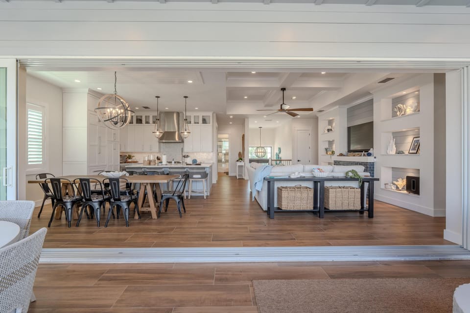 House, Multiple Beds (Turtle Time) | Interior
