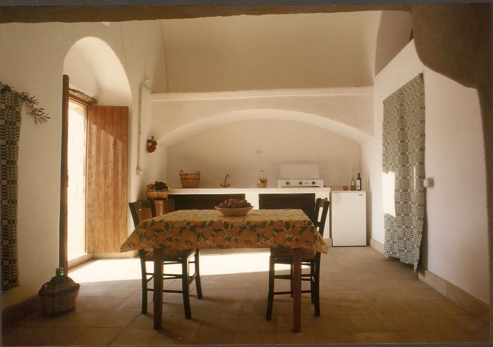 Apartment, 1 Bedroom | In-room dining