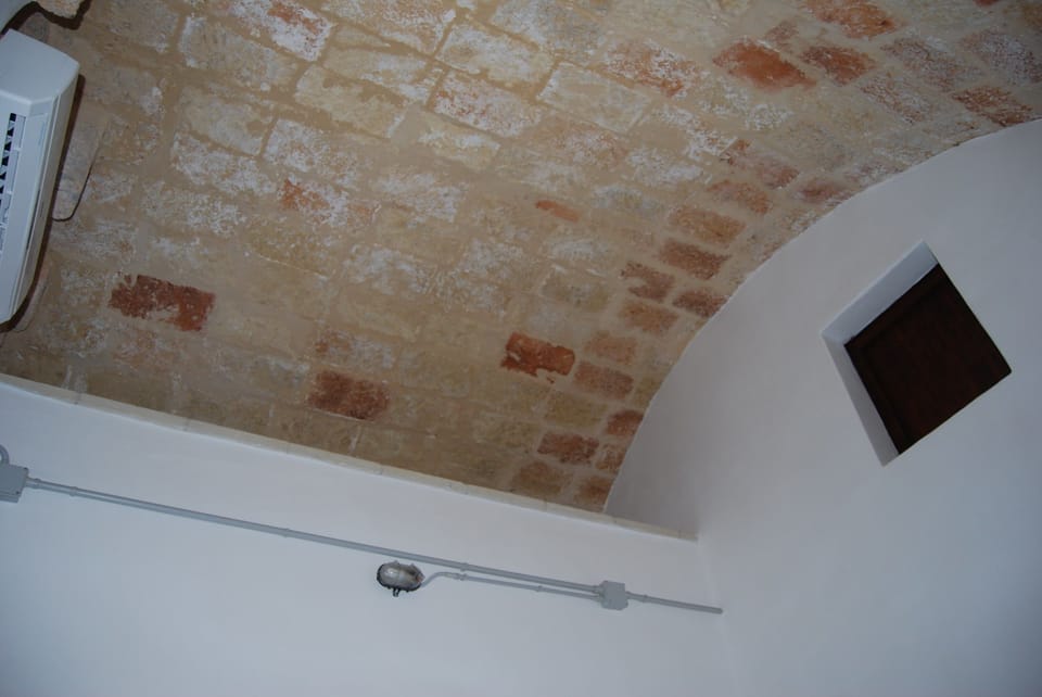 Single Room, Private Bathroom | Desk, iron/ironing board, free cribs/infant beds, free WiFi
