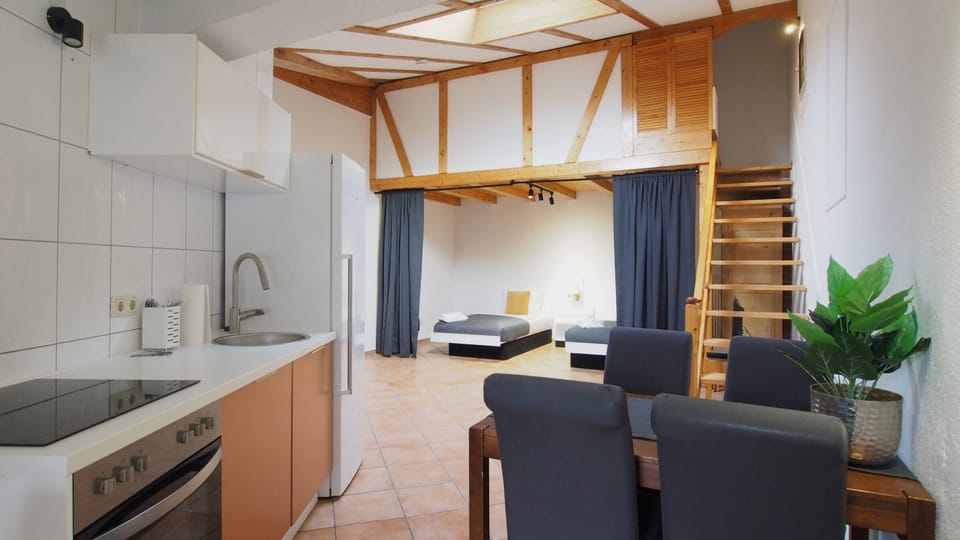 Deluxe Apartment, Balcony | Private kitchen