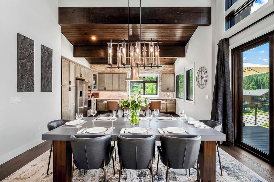 Dinner Table (8 chairs)