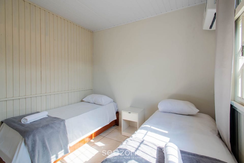 Basic Apartment | 3 bedrooms, free WiFi