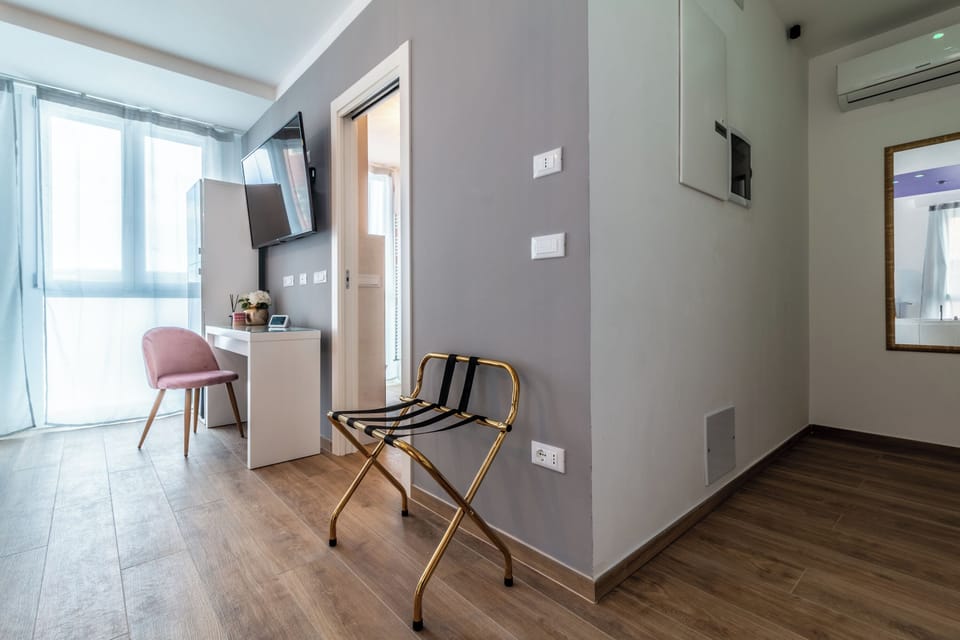 Deluxe Suite | Jetted tub