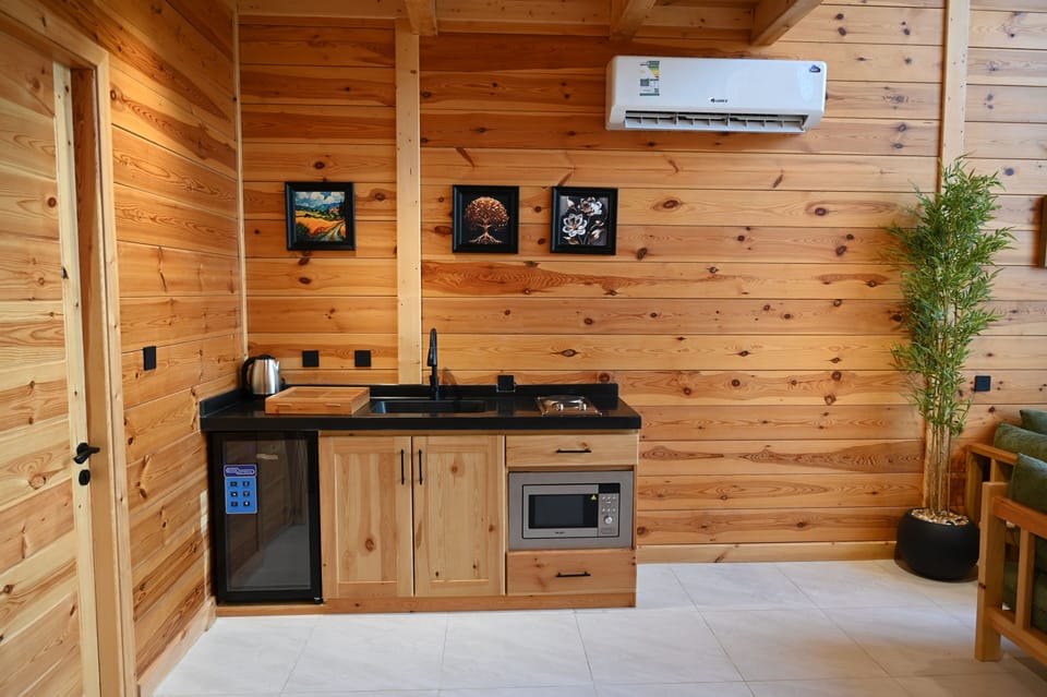Private kitchenette