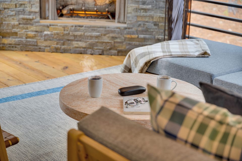 The perfect way to enjoy coffee- Fireside in fresh air, with good company. ☕