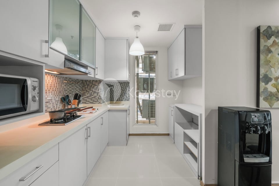 Apartment, 2 Bedrooms, City View | Private kitchen | Full-size fridge, microwave, stovetop, rice cooker