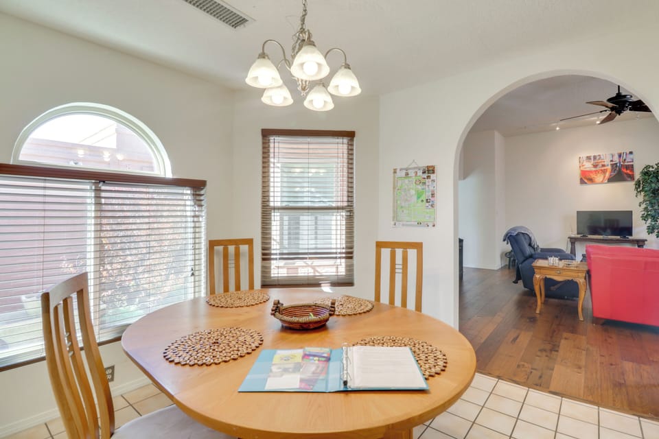 Dining Area | Dishware/Flatware