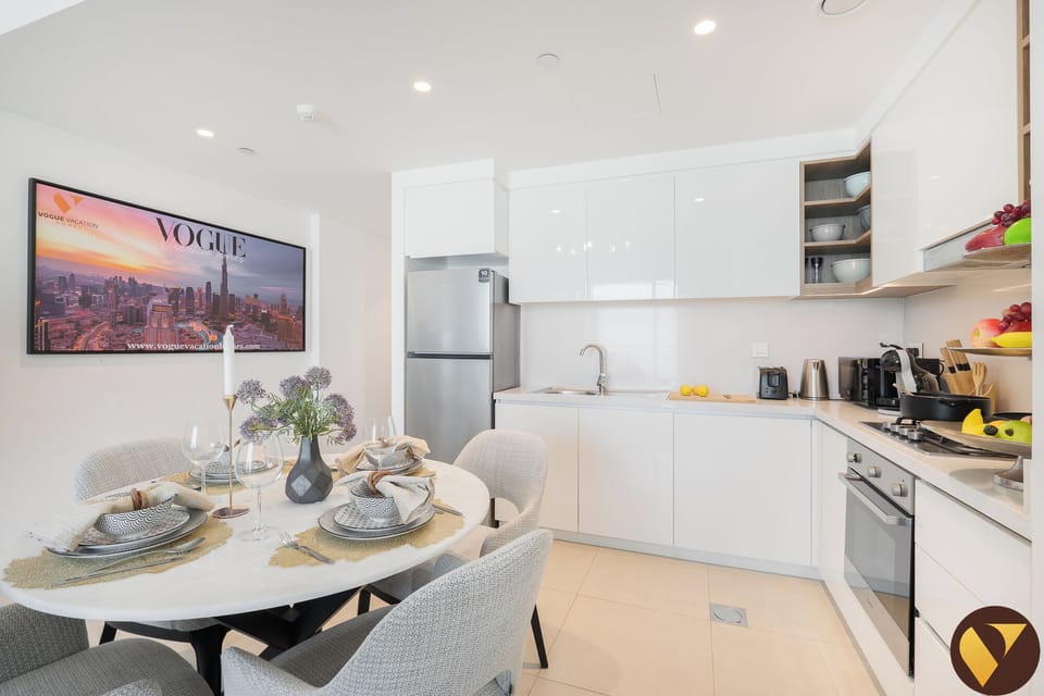 Luxury Apartment, Balcony, City View | Private kitchen | Full-size fridge, microwave, oven, stovetop