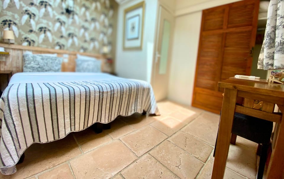 Double Room, Patio, Garden View | Individually decorated, individually furnished, soundproofing