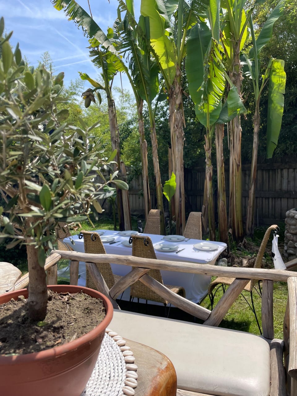 Outdoor dining