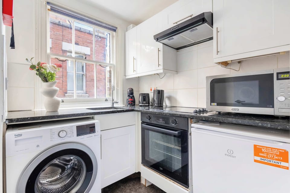 The kitchen is fully equipped to prepare a simple meal 