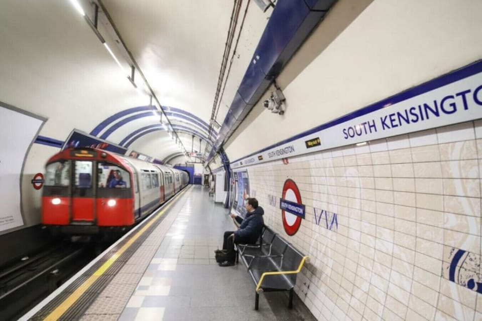 Gloucester Road Station - 3 mins walk