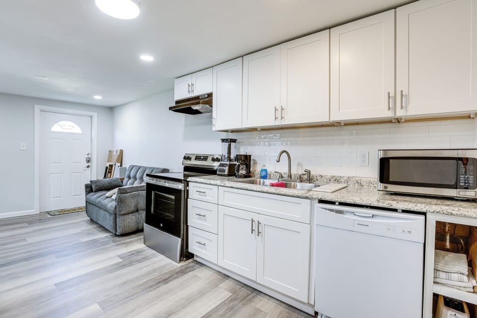 Apartment (1 Bedroom) | Interior