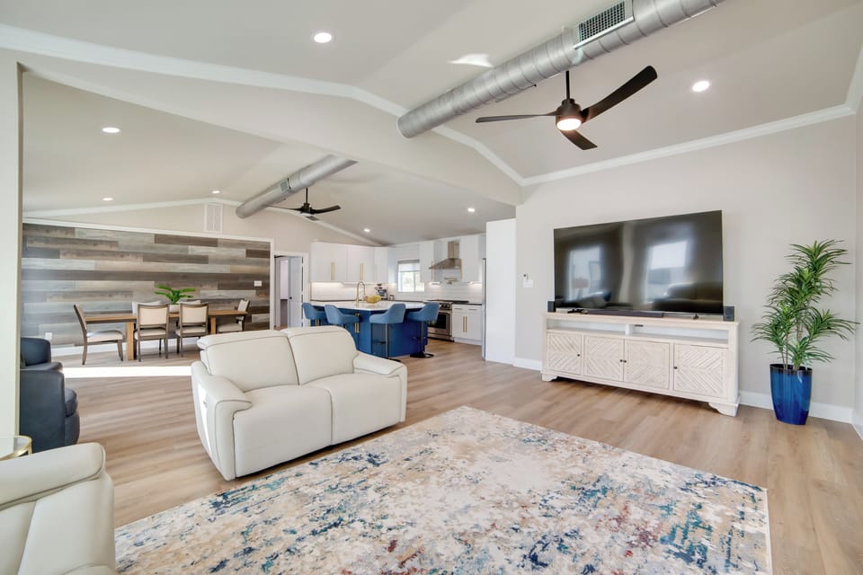 House (2 Bedrooms) | Interior