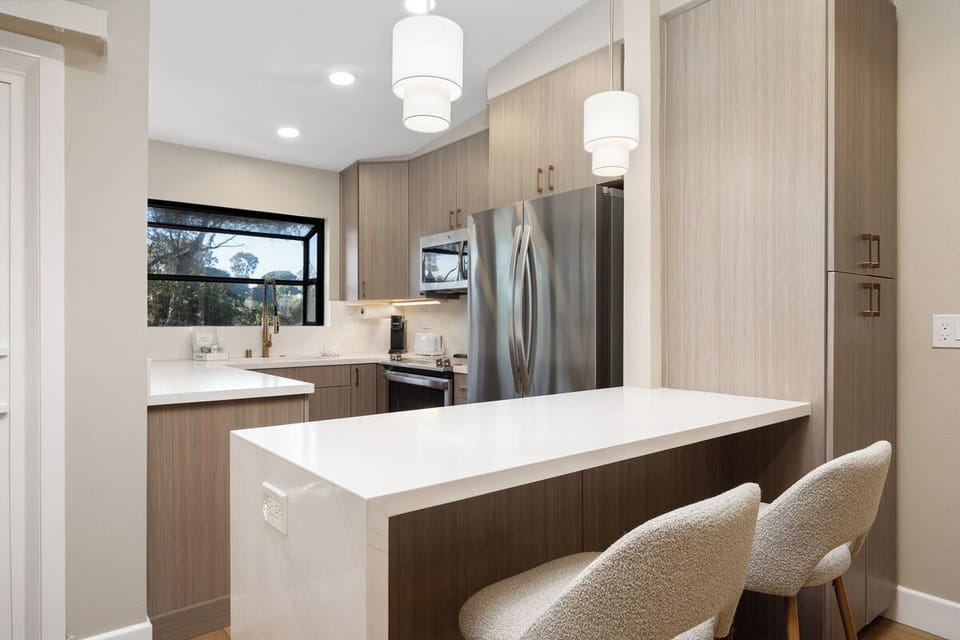 Kitchen Bar
