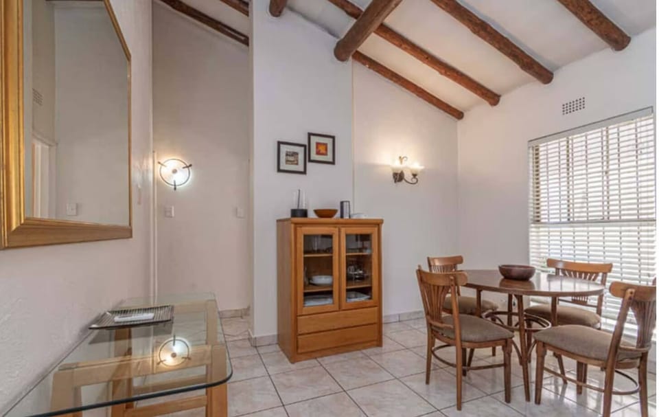 House, 2 Bedrooms, Accessible, Terrace | Dining room