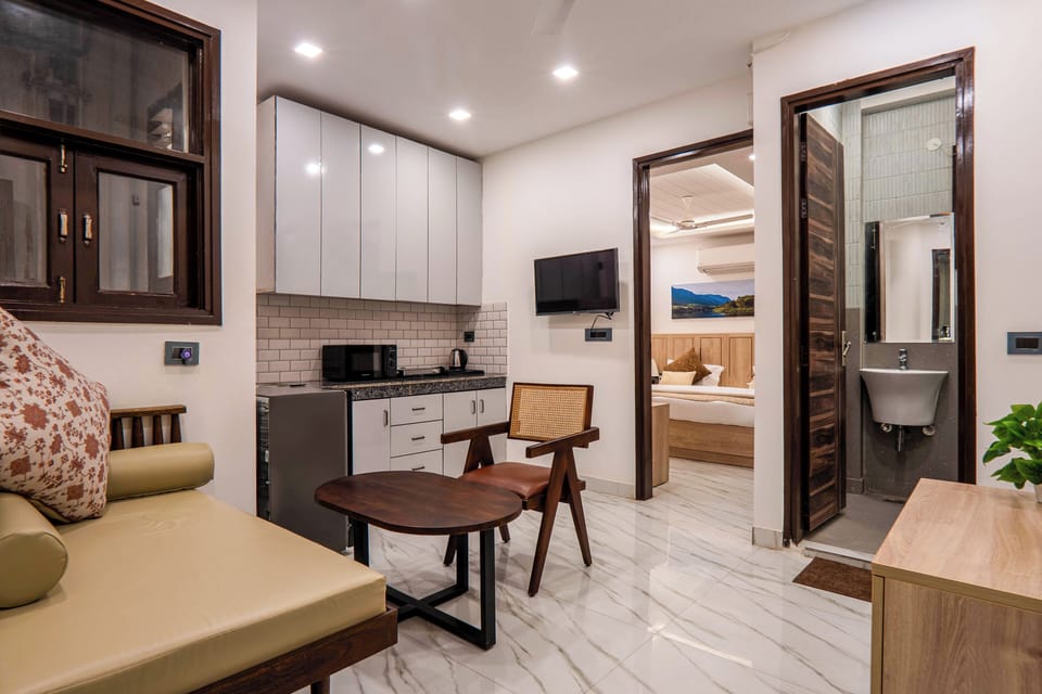 Junior Suite | Frette Italian sheets, premium bedding, minibar, in-room safe