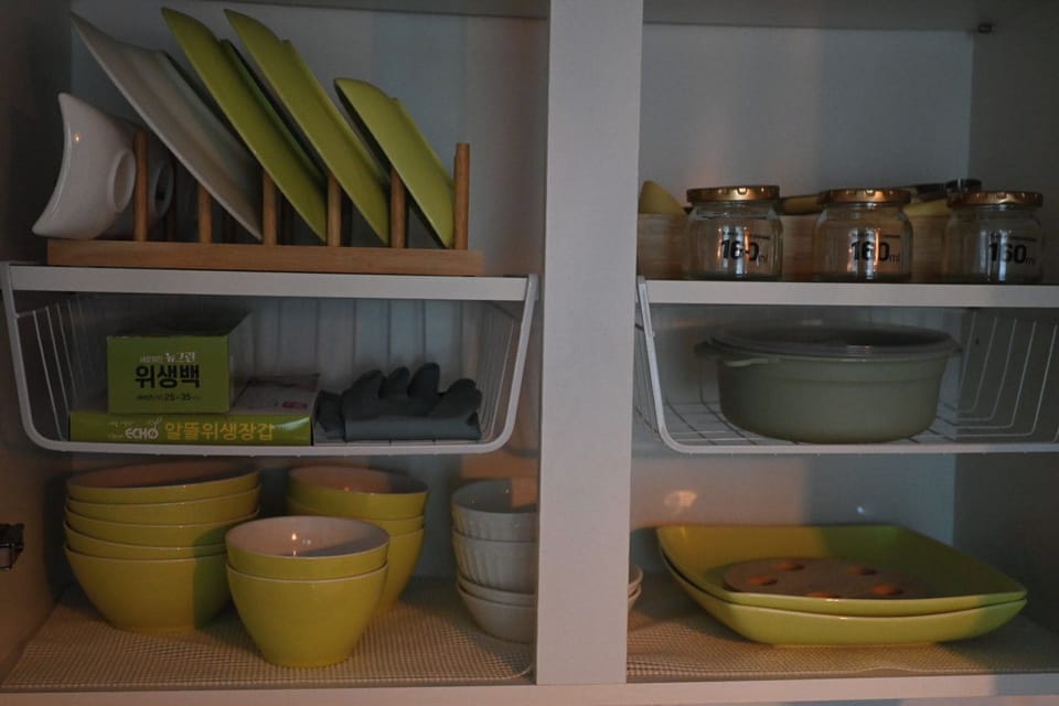 Comfort House | Private kitchen | Fridge, microwave, electric kettle, rice cooker