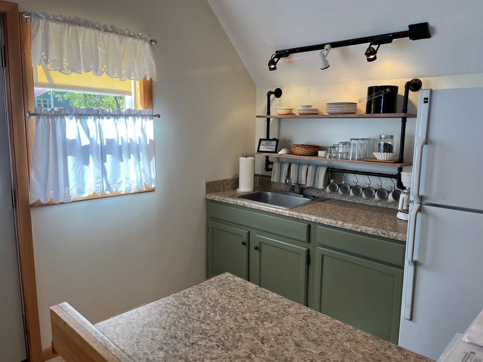 Efficiency kitchen