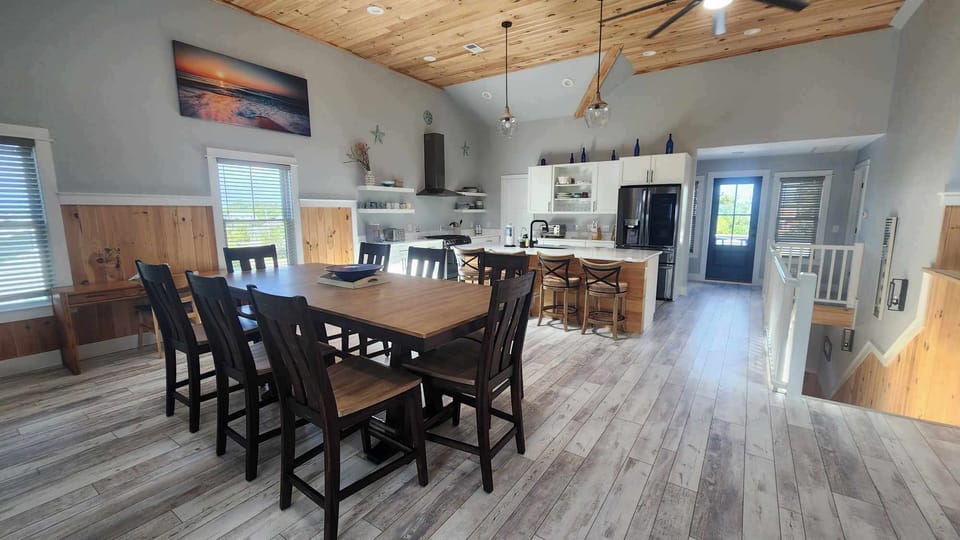 Dining Area and Kitchen