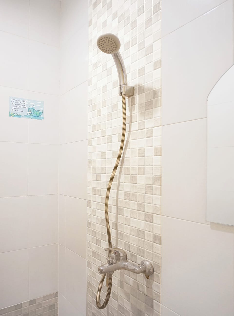 Deluxe Double Room | Bathroom | Shower, towels