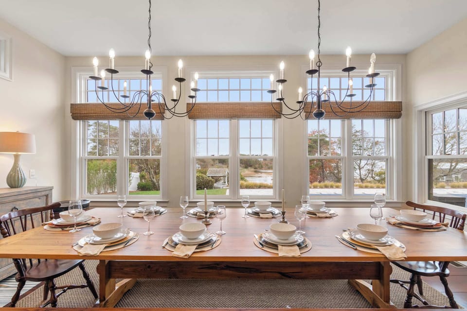 Unit 1 | Dining Room | 1st Floor