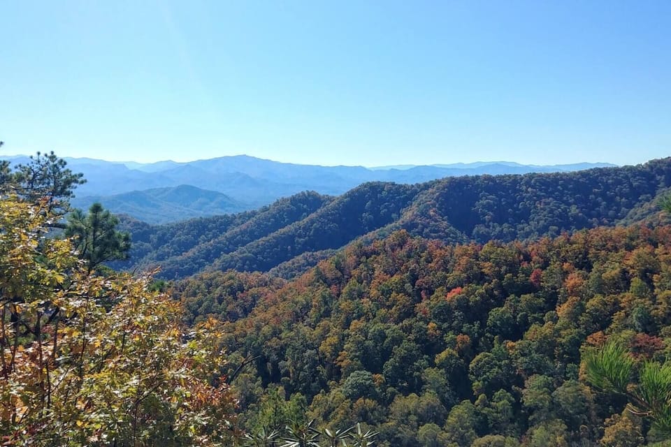 Guests can explore breathtaking waterfalls and scenic mountain views in the Great Smoky Mountains National Park near Bryson City - perfect for hiking, photography, and outdoor adventure.