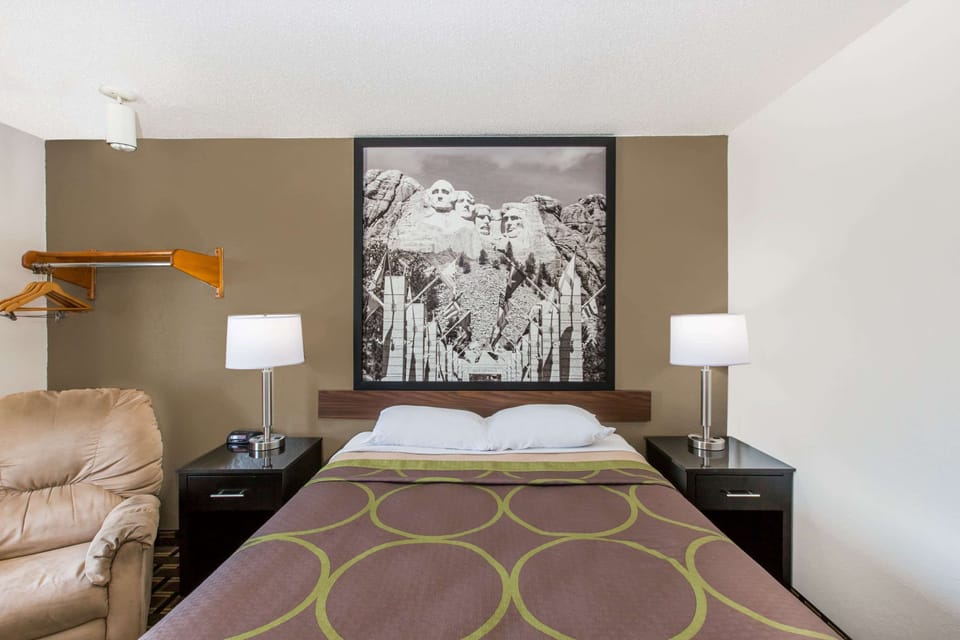 In-room safe, individually decorated, individually furnished, desk