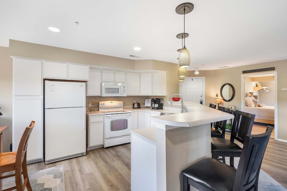 The open kitchen is well equipped for an unforgettable getaway​