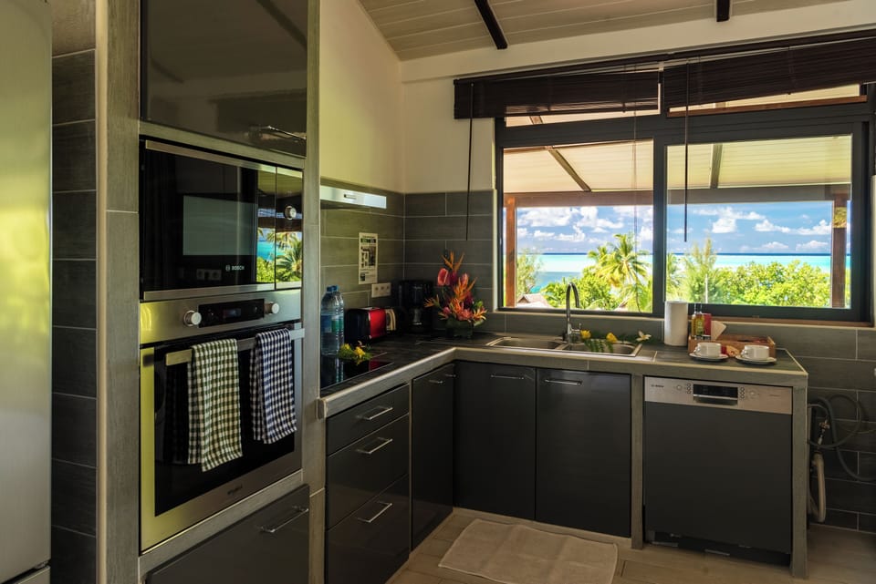 House, Patio, Sea View | Private kitchen