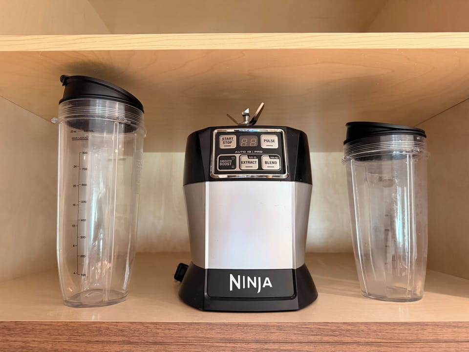 Smoothie blender