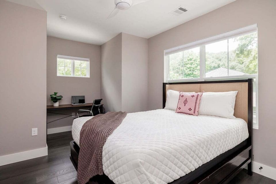 Bedroom 1 - Queen with Desk and private bathroom