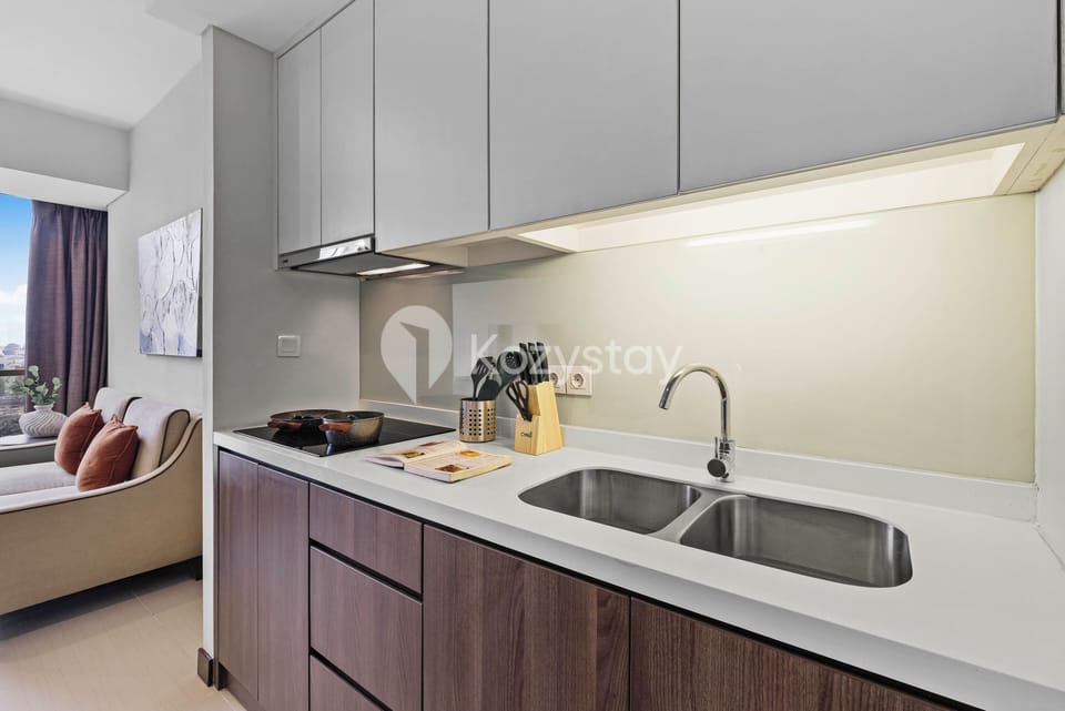 Apartment, 2 Bedrooms, City View | Private kitchen | Full-size fridge, microwave, stovetop, rice cooker