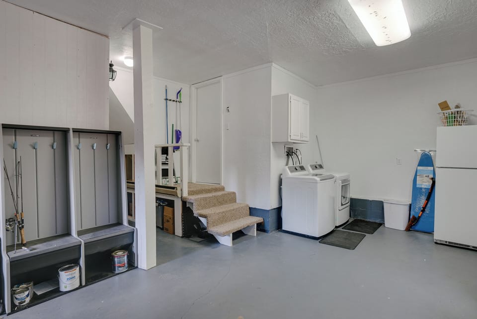 Main house garage