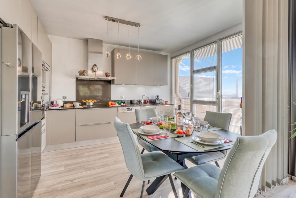 Kitchen and dining area