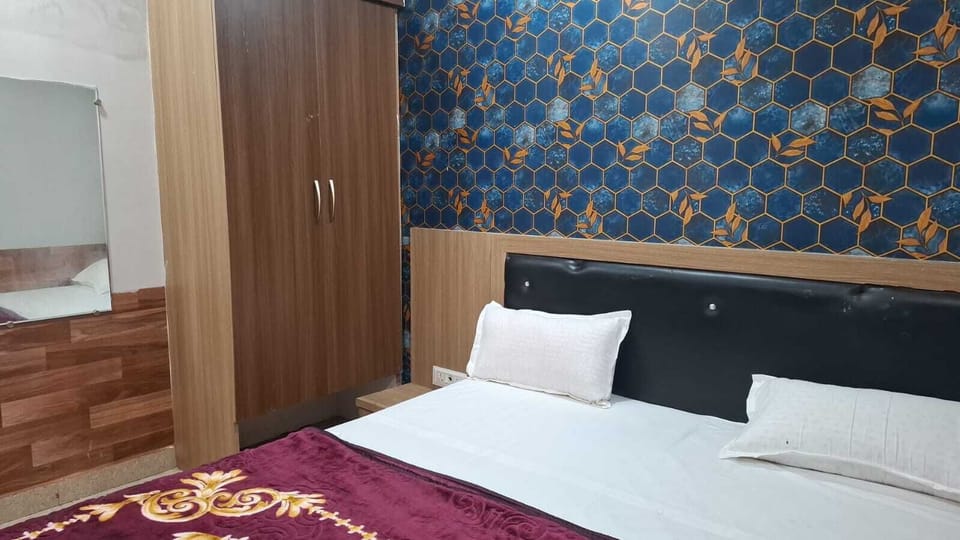 Free WiFi