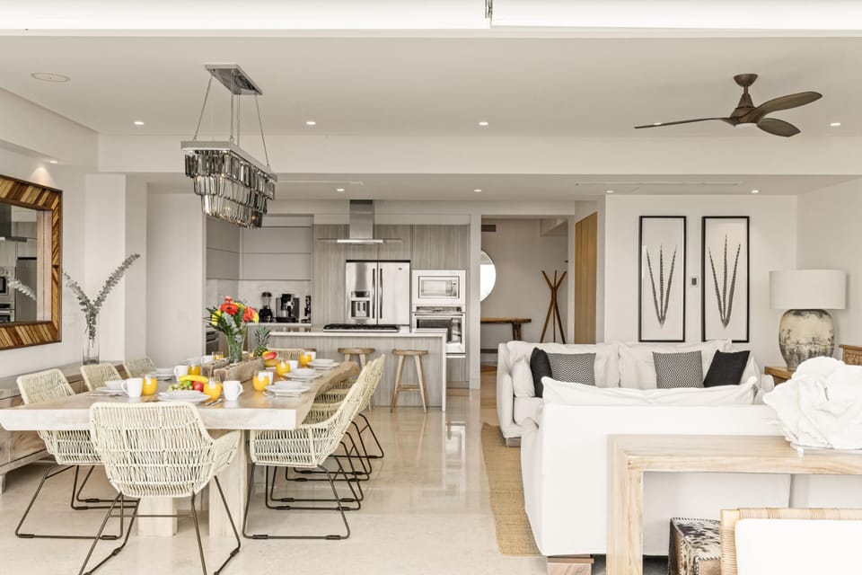 Condo - Image 8