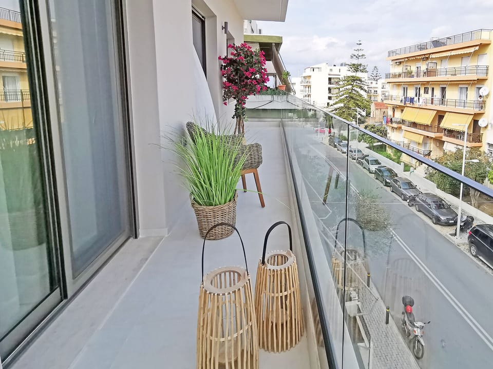 Apartment, 3 Bedrooms, Private Pool | City view