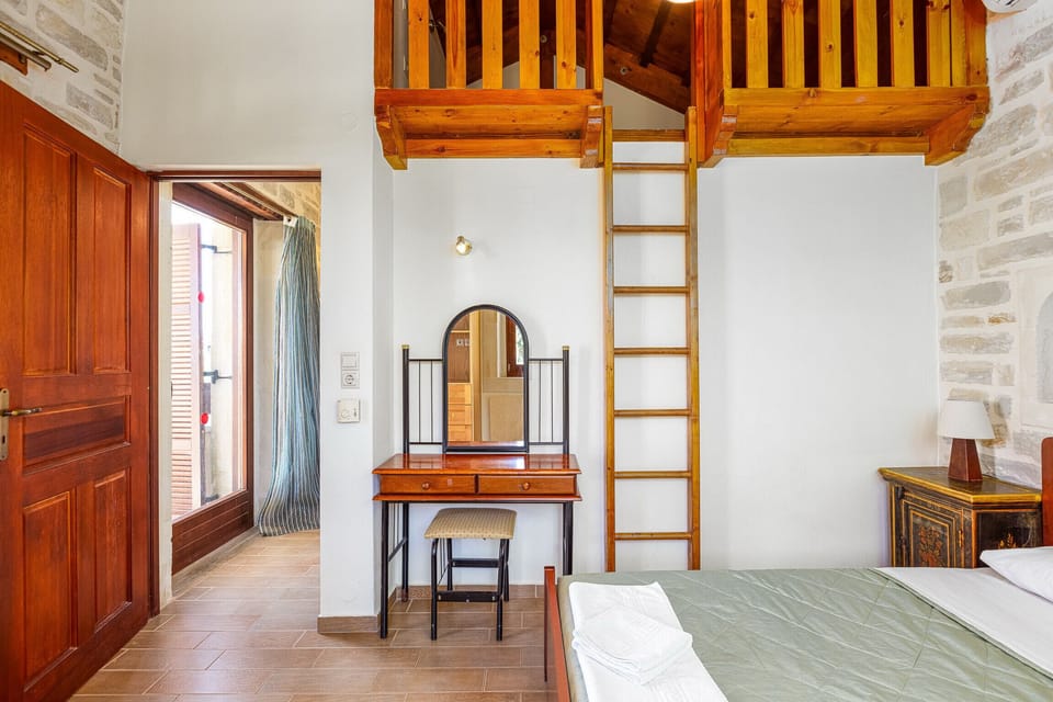 Villa, 3 Bedrooms, Smoking, Private Pool | 3 bedrooms, free cribs/infant beds, bed sheets