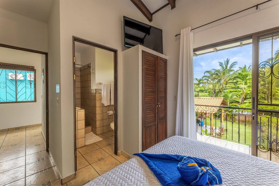 Condo, 2 Bedrooms, Smoking, Balcony | 2 bedrooms