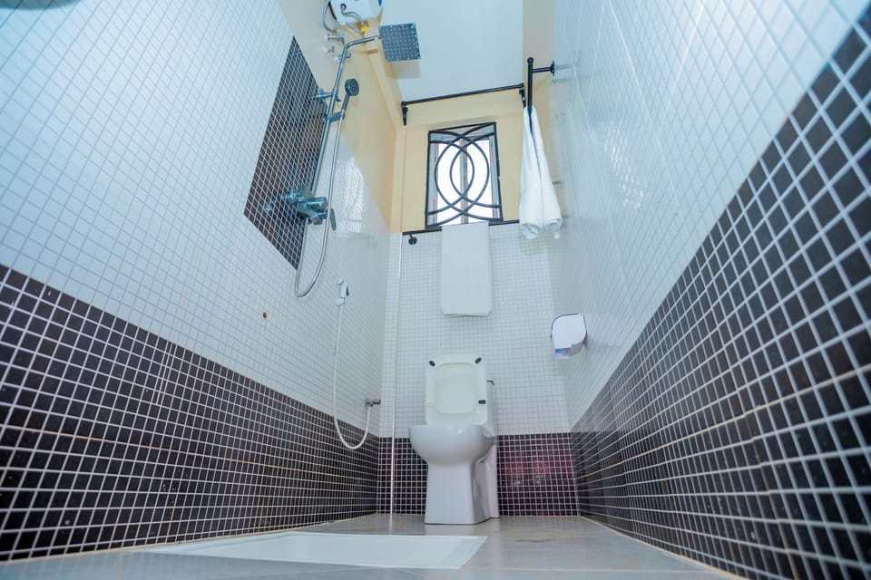 Classic Double or Twin Room, Private Bathroom, Mountain View | Bathroom | Shower, slippers, towels, soap