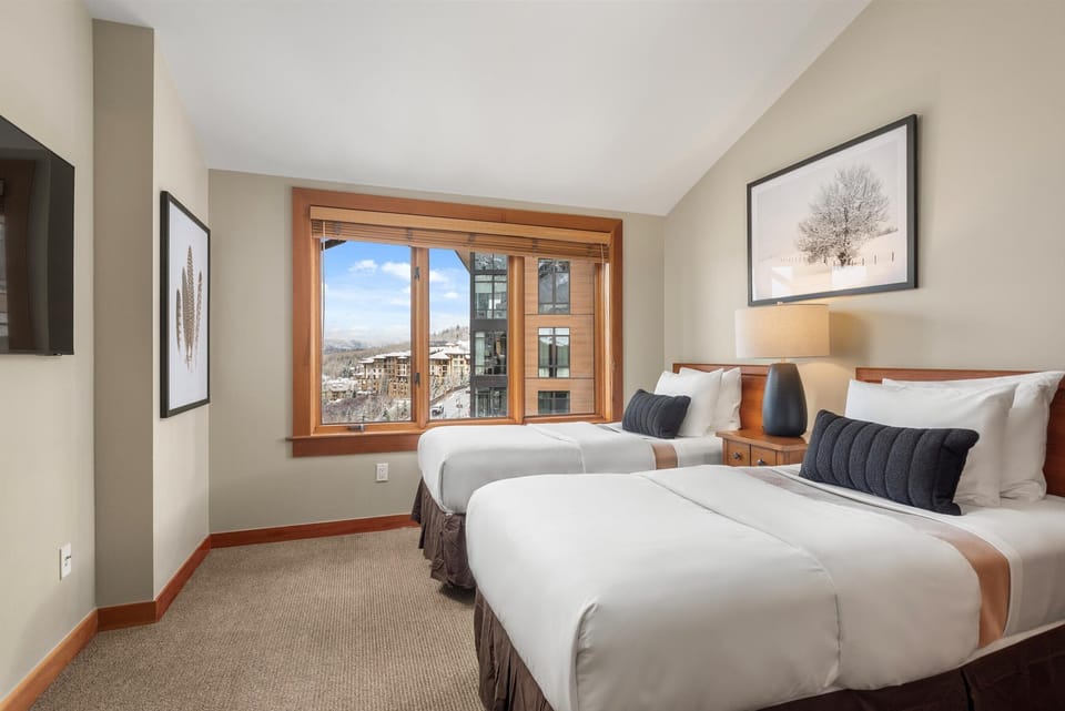 Secondary Bedroom