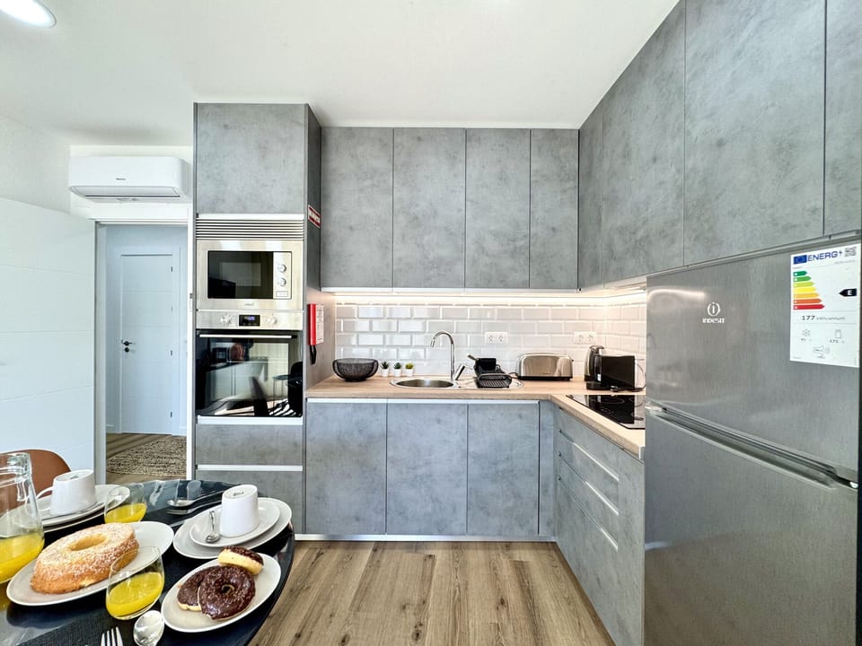 Microwave, oven, coffee/tea maker, toaster