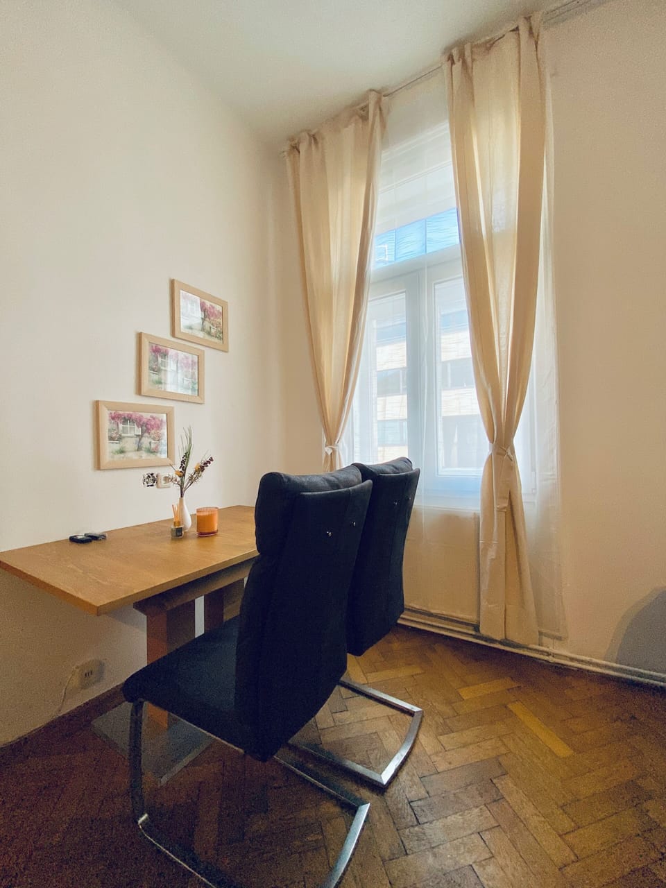 Cozy 2BR Apartment Near Westbahnhof Apartment in Vienna