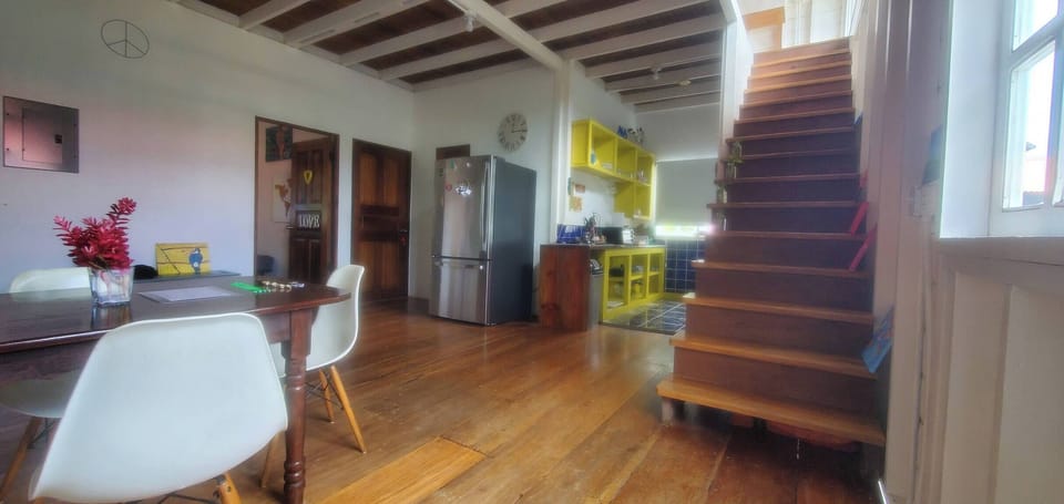 Chalet, 2 Bedrooms, Balcony, Garden View | Dining room